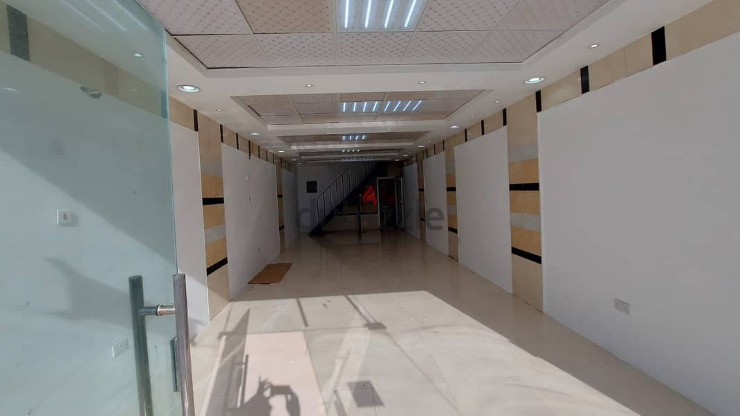 Shop for rent in Muaither Commercial 100 meters 7