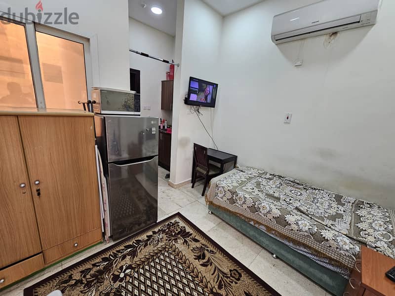 Studio at Al Sadd - Al Nasr area - for two months only 0