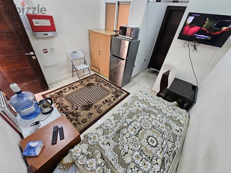 Studio at Al Sadd - Al Nasr area - for two months only 2