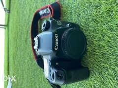Canon EOS 70 D - Used but looks brand new 0
