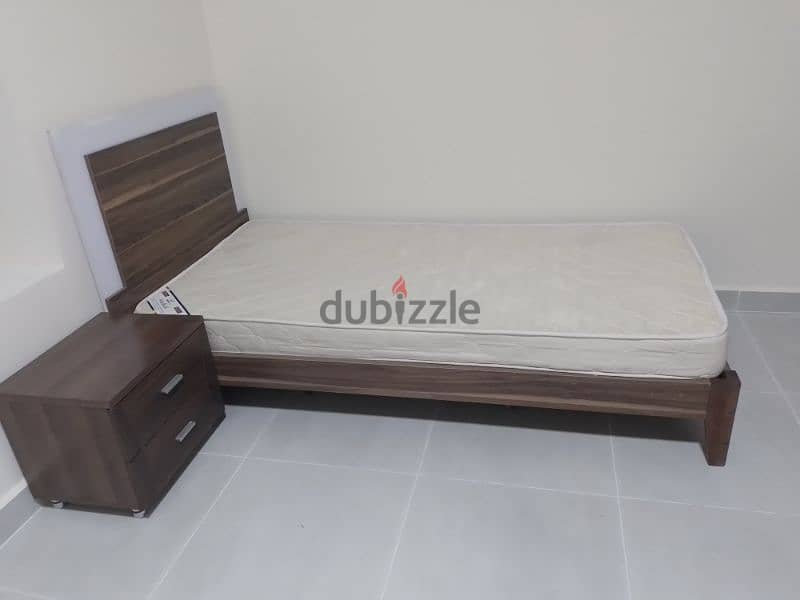 couples room available 3