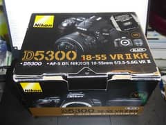 Nikon d 5300 vr dx 18 - 55 mm lens