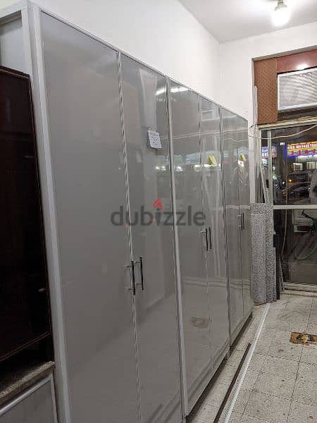 aluminium kitchen cabinet new making and sale 15