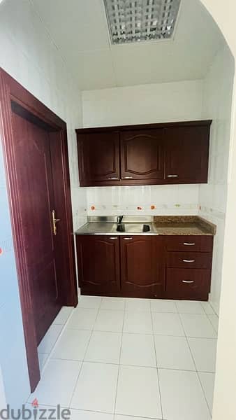 4+1 BHK Semi furnished villa at Wakra 7