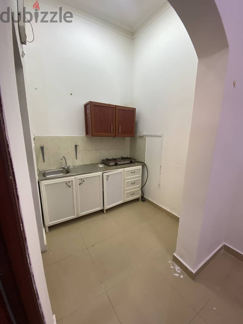 1 BHK/Studio Furnished room for Family near at Wakrah HMC 6