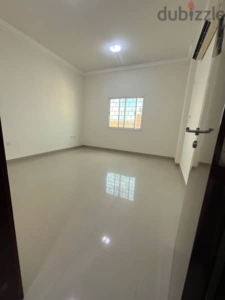 spacious 3 bhk flat available in Al Khor 7