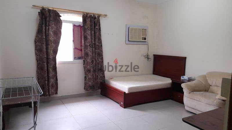 FULLY FURNISHED ROOM WITH PRAIVET PATHROOM FOR EGYPTIAN OR ARAB ONLY 4