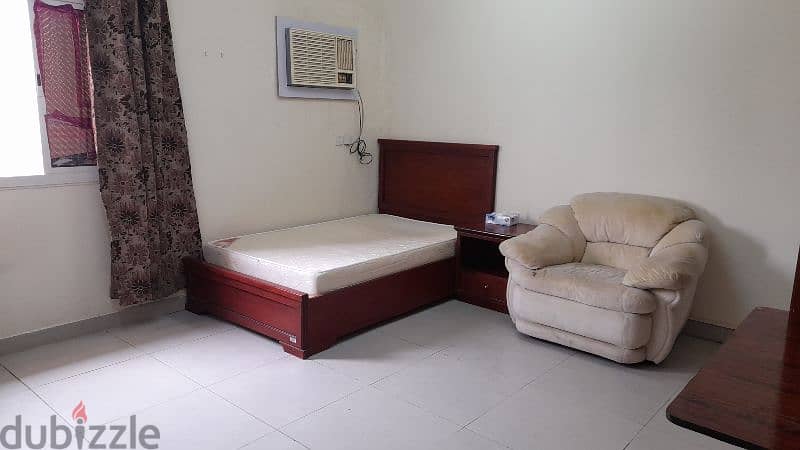 FULLY FURNISHED ROOM WITH PRAIVET PATHROOM FOR EGYPTIAN OR ARAB ONLY 10