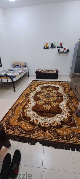 bed space in prime location close to transport and Alfurjan 35 market 5