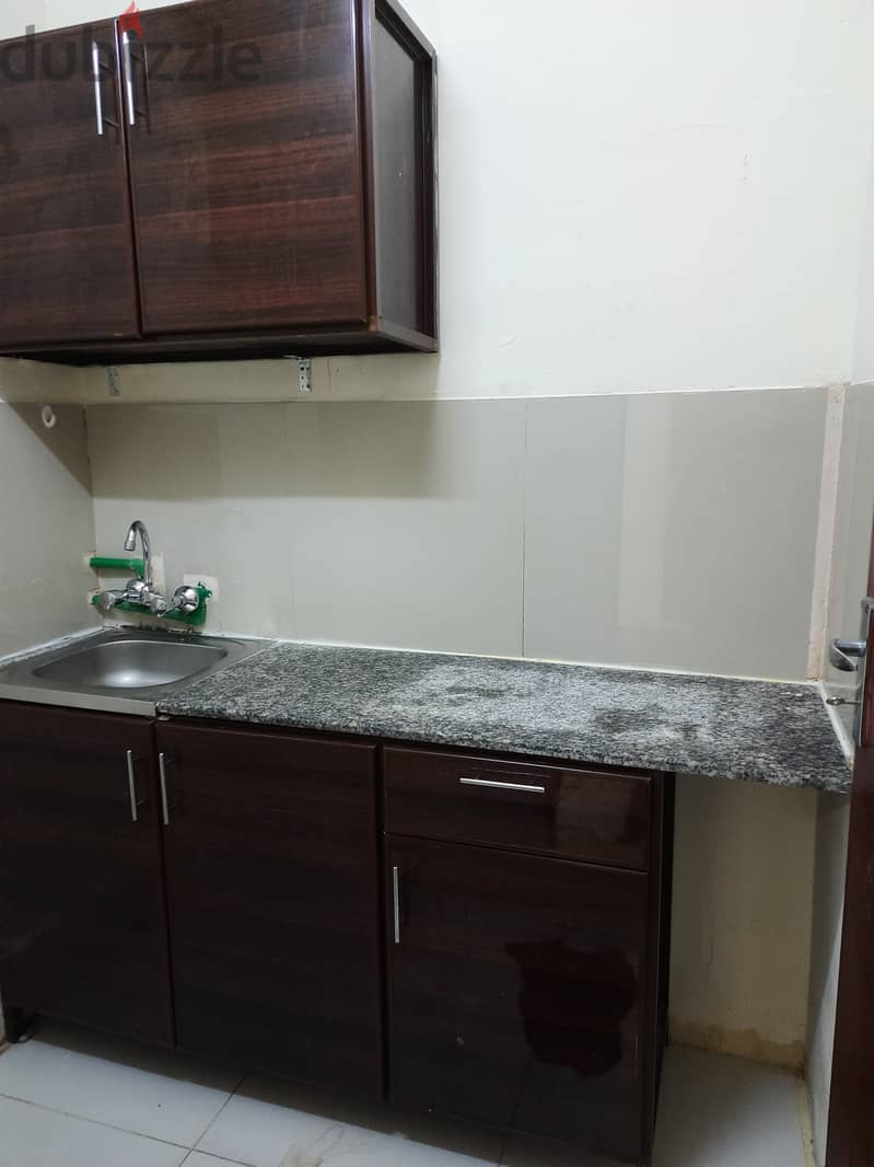 FULLY FURNISHED STUDIO ROOM FOR RENT 4