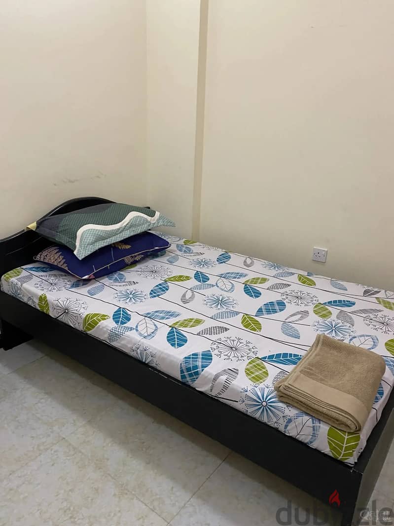 EXECUTIVE MALE BEDSPACE WITH ATTACH BATHROOM - AL MANSOURA 0