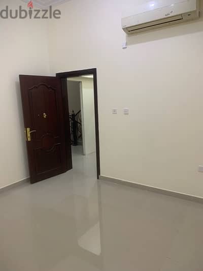 EXECUTIVE BACHELOR ROOM  AINKHALID
