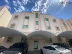 Spacious  big 3bhk apartments available in bin omran rent 5000