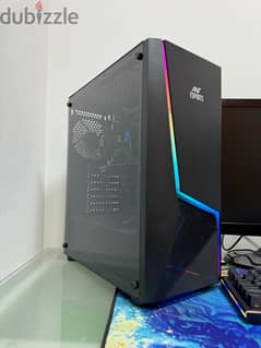 Gaming PC with Gaming Keyboard and mouse 0