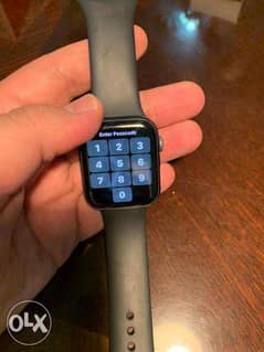 Apple Watch Series 4 44mm Space Grey 0