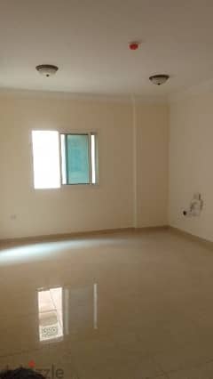 2 bhk apartment good &cleen wakara near naseem medical