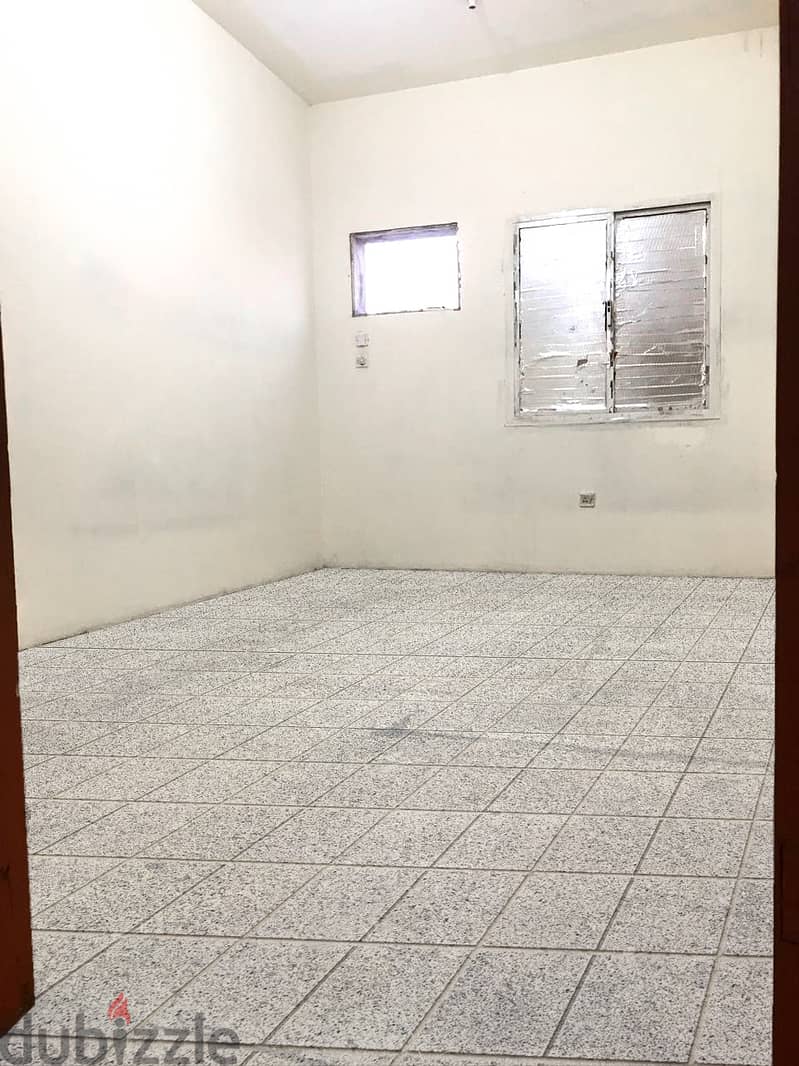Labor camp for rent in Industrial area. (Including Kharamaa). 7