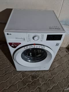 lg 7. kg Washing machine for sale call me. 70697610