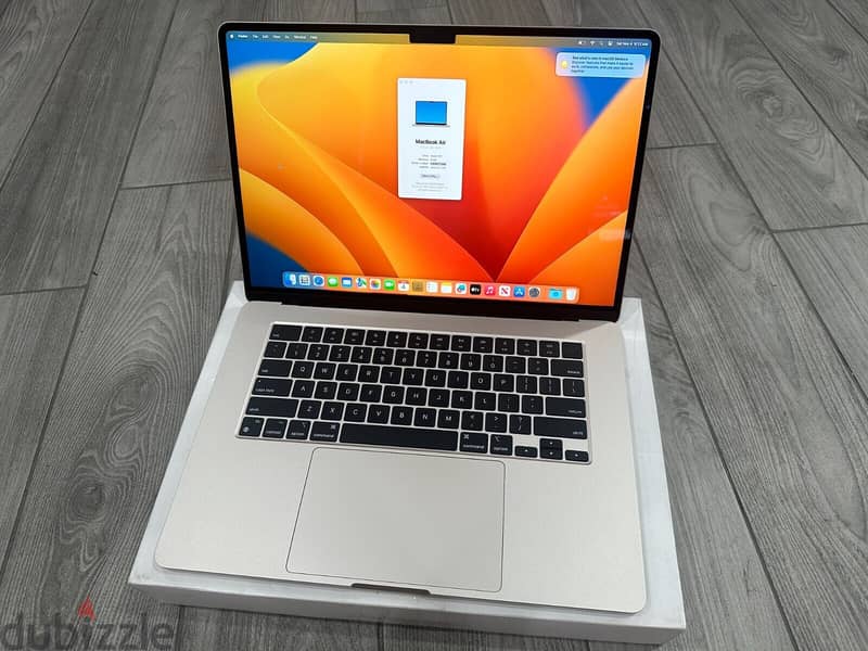 Apple - MacBook Air 15" - M2 chip - 16GB Memory - 512GB SSD 0