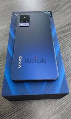 Vivo v 21 5g like new with box chagger also cable swap possible 0