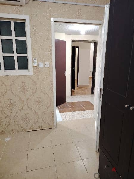 1BHK available ready to Occupy 
Ground FLOOR 

BEHIND Ansar Gallery 4