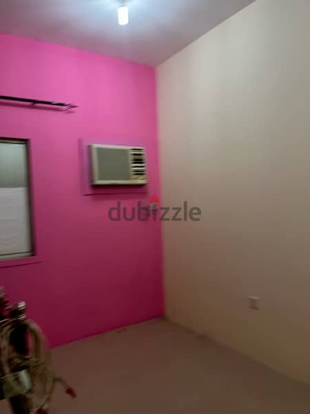studio room for rent in Ain Khalid for family 3