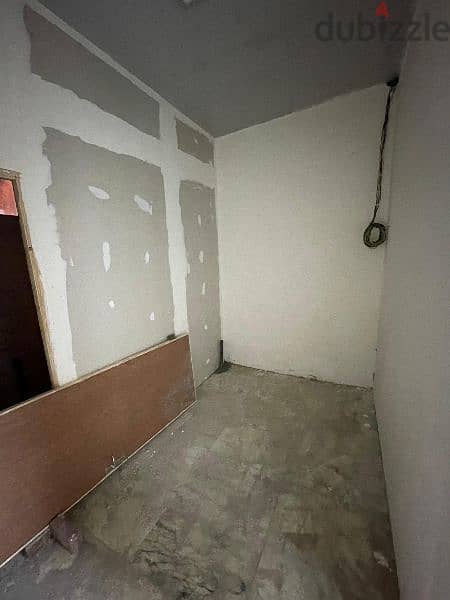 studio room for rent in bin mahmood 5