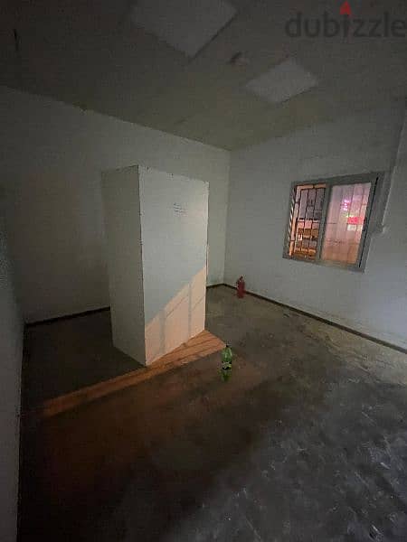 studio room for rent in bin mahmood 6