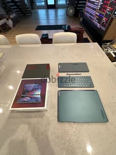 Lenovo - Yoga Book 9i 2-in-1 13.3" 2.8K - Intel Core i7 - 1TB SSD 0