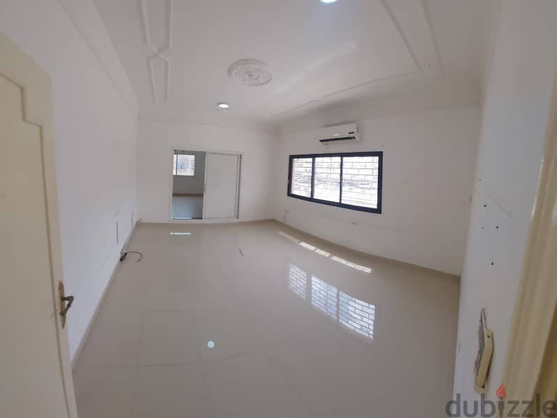 Apartments for rent in compound in Al Nasr. behind al - Mirqab mall 11