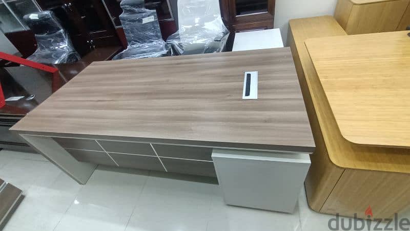 office furniture selling and buying number 3300655 2