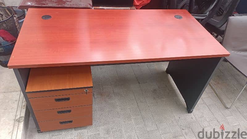 office furniture selling and buying number 3300655 9