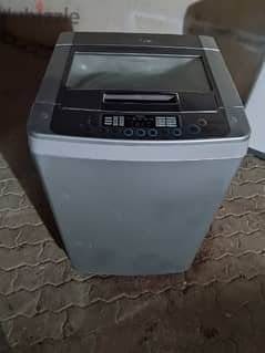 lg 8/kg Washing machine for sale call me. 70697610 0