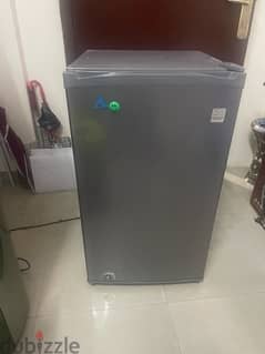 Small refrigerator in good conditions