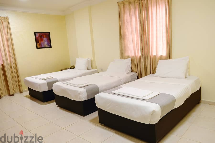 MONTHLY RENTAL! ROOMS W/ PRIVATE TOILET / FREE UTILITIES AND Cleanin 2