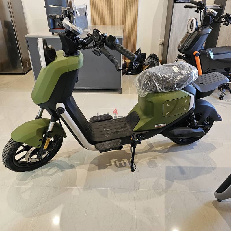 JYX48400 Niu Electric Motorcycle 2023 3