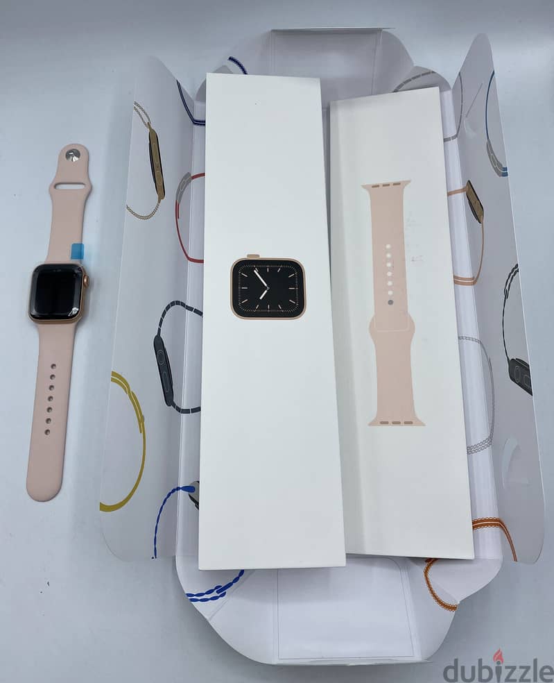 Apple Watch Series 7 - 41mm 45mm GPS Only & Cellular / Airpod 1