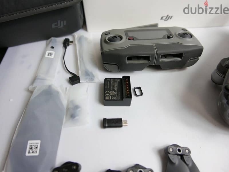 DJI Mavic 2 Pro Drone 20MP Hasselblad Camera with fly more combo kit 1