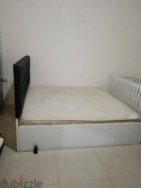 bed base with mattress 3