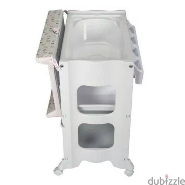 standing Baby bath tub with changing station 3
