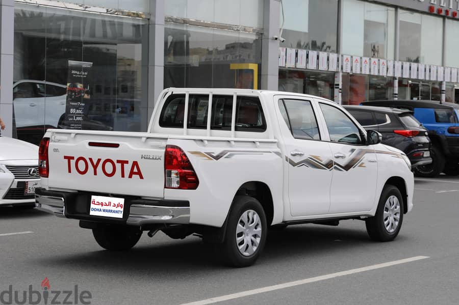 Toyota - Hilux   2024 3