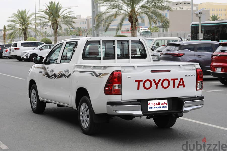 Toyota - Hilux   2024 4