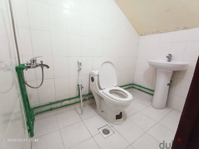 2 BHK AVAILABLE 
2 WASH ROOMS
Ground Floor 8