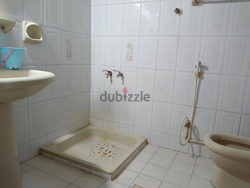 Couples/Ladies Room for Rent 2