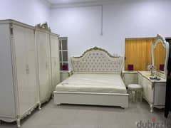 luxurious bedroom set for sale excellent condition.