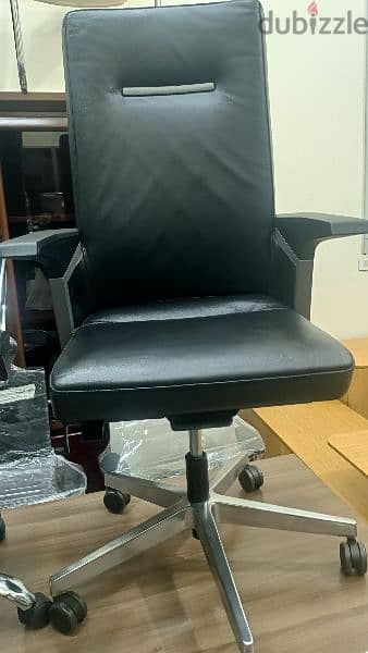 office chair selling and buying 14