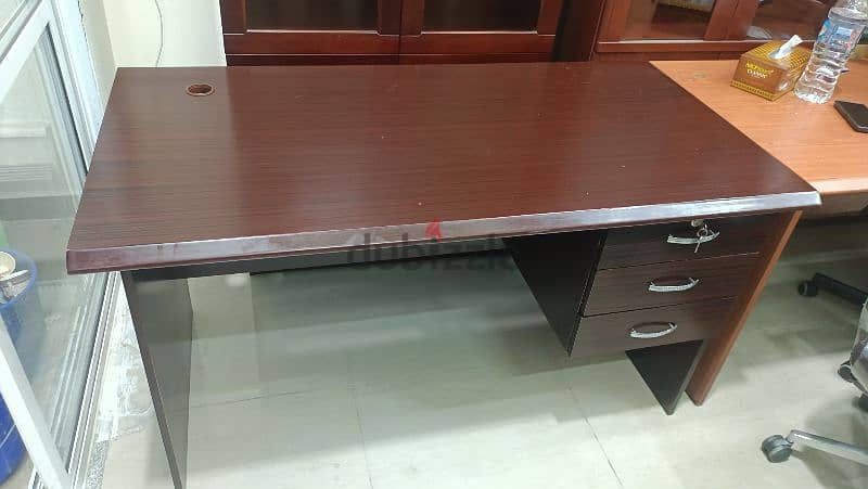 office furniture selling and buying 8