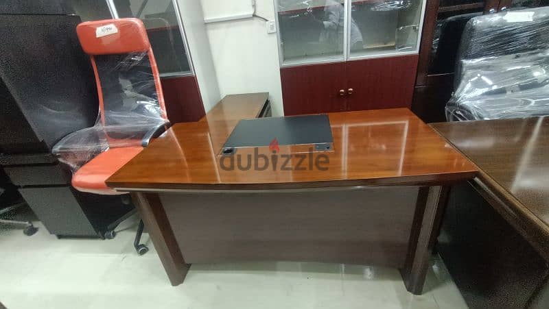 office furniture selling and buying 10