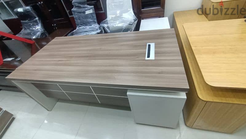 office furniture selling and buying 15