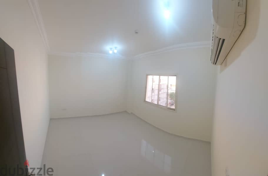 For rent apartment in Al Wakrah for family 3 BHK 5